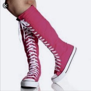 Converse Chuck Taylor XX Hi Sneaker Boots!